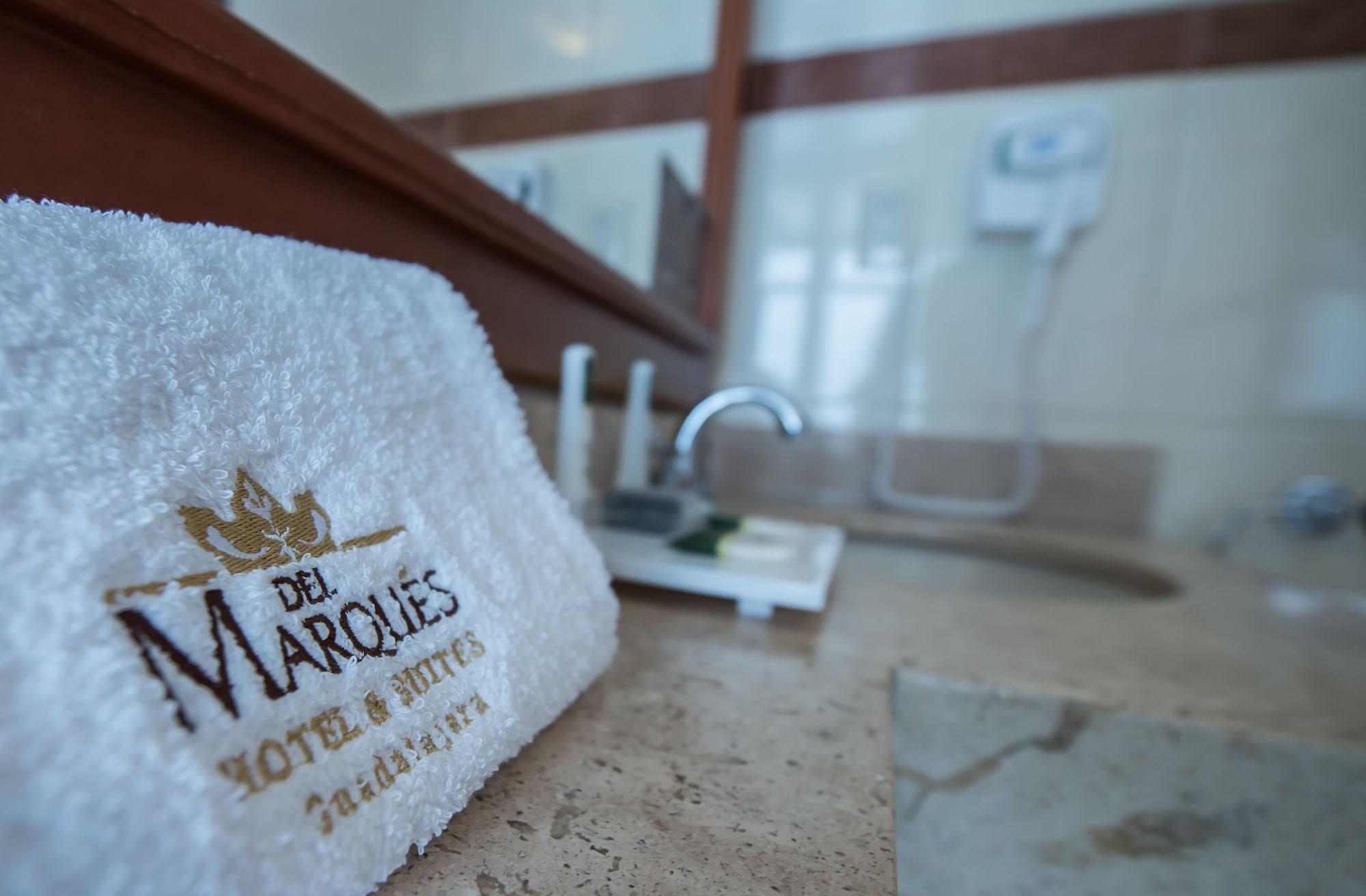 Del Marques Hotel And Suites Guadalajara Dış mekan fotoğraf