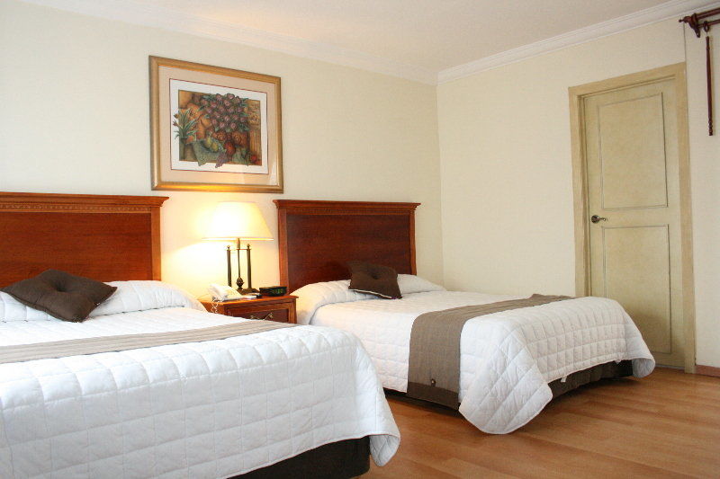 Del Marques Hotel And Suites Guadalajara Dış mekan fotoğraf