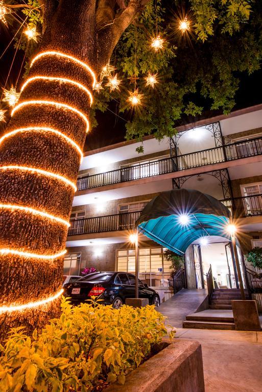 Del Marques Hotel And Suites Guadalajara Dış mekan fotoğraf